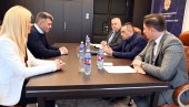 МИНИСТАР ВУЛИН: Објекти Поште Србије безбедни - Грађани Србије могу да буду мирни и спокојни