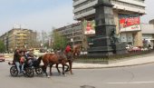 ПЕСНИЧКИ ФИЈАКЕР У КРУШЕВЦУ: Традиционална манифестација обележава 20 година постојања ПЕСНИЧКИ ФИЈАКЕР У КРУШЕВЦУ: Традиционална манифестација обележава 20 година постојања