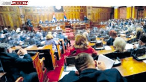 FELJTON - VLAST KRIMINALIZUJE OPOZICIJU: Bilo je pretnji i pritisaka na medije i novinare FELJTON - VLAST KRIMINALIZUJE OPOZICIJU: Bilo je pretnji i pritisaka na medije i novinare