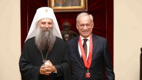 АФИРМАЦИЈА ХРИШЋАНСКИХ ВРЕДНОСТИ И ВРЛИНА: Говор патријарха при уручењу ордена Милораду Вучелићу АФИРМАЦИЈА ХРИШЋАНСКИХ ВРЕДНОСТИ И ВРЛИНА: Говор патријарха при уручењу ордена Милораду Вучелићу