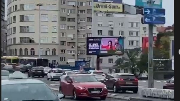 УДЕС ИСПРЕД ТЕРАЗИЈСКОГ ТУНЕЛА: Све стоји код Бранковог моста, а ево где су још гужве у Београду (ФОТО) УДЕС ИСПРЕД ТЕРАЗИЈСКОГ ТУНЕЛА: Све стоји код Бранковог моста, а ево где су још гужве у Београду (ФОТО)