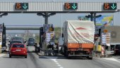 OVOG VIKENDA VEĆE SAOBRAĆAJNE GUŽVE: Pojačan rad na naplatnim stanicama OVOG VIKENDA VEĆE SAOBRAĆAJNE GUŽVE: Pojačan rad na naplatnim stanicama