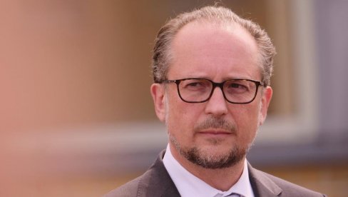 НОВИ АУСТРИЈСКИ КАНЦЕЛАР: Западни Балкан остаје важно питање, блиско срцу НОВИ АУСТРИЈСКИ КАНЦЕЛАР: Западни Балкан остаје важно питање, блиско срцу