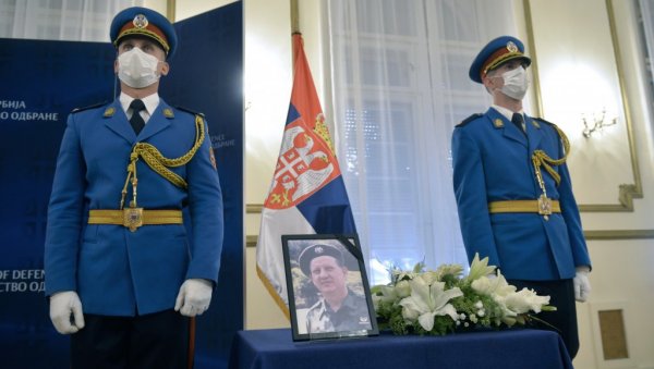 ЧОВЕК У ЧИЈЕ СЕ НАЛАЗЕ И ОБРАЗ УВЕК ВЕРОВАЛО: Одлазак др Зорана Станковића великог патриоте, стручњака, хуманитарца, пријатеља Новости ЧОВЕК У ЧИЈЕ СЕ НАЛАЗЕ И ОБРАЗ УВЕК ВЕРОВАЛО: Одлазак др Зорана Станковића великог патриоте, стручњака, хуманитарца, пријатеља Новости