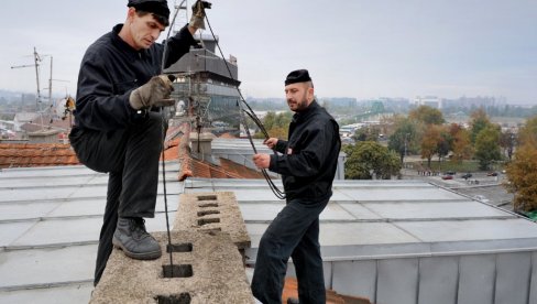 POSKUPLJUJE DIMNIČAR: Evo koliko će koštati usluge čišćenja dimnjaka od 1. marta POSKUPLJUJE DIMNIČAR: Evo koliko će koštati usluge čišćenja dimnjaka od 1. marta
