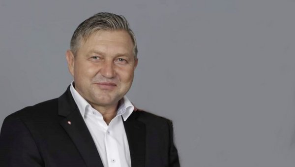 ГУБИТНИЧКИ ПАКТ КАО ФАРСА: Интервју - Немања Дамњановић сарадник - саветник у парламенту Аустрије o коалиционом договору у овој земљи ГУБИТНИЧКИ ПАКТ КАО ФАРСА: Интервју - Немања Дамњановић сарадник - саветник у парламенту Аустрије o коалиционом договору у овој земљи