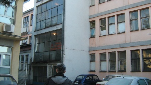 ЗАРАЖЕНА 121, У БОЛНИЦИ 55 ОСОБА: Последњи пресек епидемиолошке ситуације у Пиротском округу ЗАРАЖЕНА 121, У БОЛНИЦИ 55 ОСОБА: Последњи пресек епидемиолошке ситуације у Пиротском округу