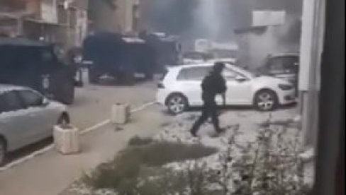 УЗНЕМИРУЈУЋИ СНИМАК: Погледајте како изгледа тренутна ситуација на КиМ (ВИДЕО) УЗНЕМИРУЈУЋИ СНИМАК: Погледајте како изгледа тренутна ситуација на КиМ (ВИДЕО)