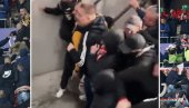 ЕНГЛЕСКА ЈЕ ЗГРОЖЕНА Мађарски хулигани избацили полицију са Вемблија (ВИДЕО) ЕНГЛЕСКА ЈЕ ЗГРОЖЕНА Мађарски хулигани избацили полицију са Вемблија (ВИДЕО)
