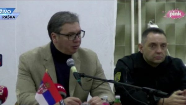 ЗАУЗДАЈТЕ ИХ, ИЛИ ЋЕМО МИ! Вучић открио шта је поручио Лајчаку ЗАУЗДАЈТЕ ИХ, ИЛИ ЋЕМО МИ! Вучић открио шта је поручио Лајчаку