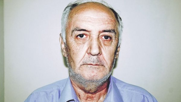 ОСУЂЕН ЛАЖНИ ВУЧИЋЕВ САВЕТНИК: Цветковић добио шест година робије због филмске преваре ОСУЂЕН ЛАЖНИ ВУЧИЋЕВ САВЕТНИК: Цветковић добио шест година робије због филмске преваре
