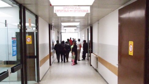 ПРЕМИНУЛЕ ДВЕ, НА ЛЕЧЕЊУ 53 ОСОБЕ: Епидемија и имунизација у Пиротском округу ПРЕМИНУЛЕ ДВЕ, НА ЛЕЧЕЊУ 53 ОСОБЕ: Епидемија и имунизација у Пиротском округу