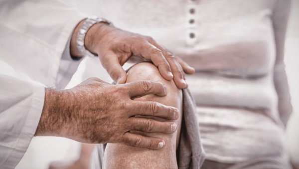 ЛАКО ВАМ ИЗЛАЗЕ МОДРИЦЕ? Можда вам недостаје неки од следећих нутријената ЛАКО ВАМ ИЗЛАЗЕ МОДРИЦЕ? Можда вам недостаје неки од следећих нутријената