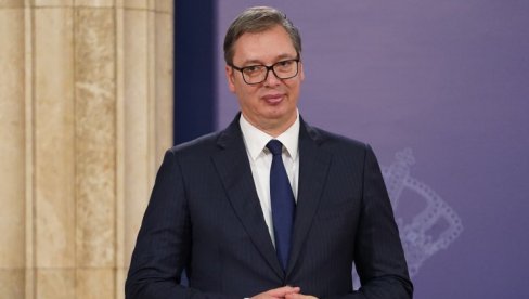 VUČIĆ ČESTITAO HANUKU: Želim da, sledeći tragove predaka, smelo i uzdignute glave nastavimo da hodamo prema budućnosti