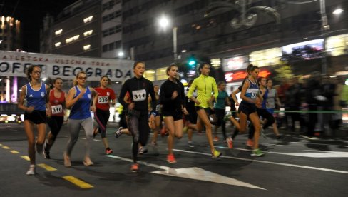 CENTAR ZATVOREN OD 18.00 DO 22.30: Saobraćajne izmene zbog 69. ulične trke oslobođenja Beograda u nedelju CENTAR ZATVOREN OD 18.00 DO 22.30: Saobraćajne izmene zbog 69. ulične trke oslobođenja Beograda u nedelju