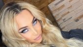 МАЈА БЕРОВИЋ ОТКРИЛА ПОЛ БЕБЕ: Певачица поделила радосну вест (ВИДЕО) МАЈА БЕРОВИЋ ОТКРИЛА ПОЛ БЕБЕ: Певачица поделила радосну вест (ВИДЕО)