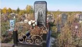 MISLIO JE DA HALUCINIRA: Radnik na groblju ostao šokiran nadgrobnim spomenikom koji je otac podigao tragično preminuloj ćerki (25) (VIDEO)