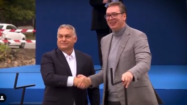 ЗАЈЕДНО СМО МНОГОСТРУКО ЈАЧИ: Председник Вучић објавио видео са важном поруком за Србију и Мађарску (ВИДЕО) ЗАЈЕДНО СМО МНОГОСТРУКО ЈАЧИ: Председник Вучић објавио видео са важном поруком за Србију и Мађарску (ВИДЕО)