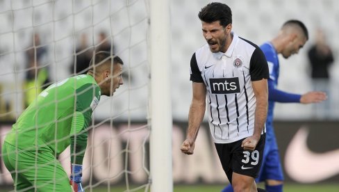 JOJIĆ NA STAROJ STAZI: Vezista Partizana već u oktobru blizu prošlogodišnjeg učinka sa kraja sezone JOJIĆ NA STAROJ STAZI: Vezista Partizana već u oktobru blizu prošlogodišnjeg učinka sa kraja sezone