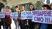 ПРЕВАРИЛИ СТЕ 22.051 МАЈКУ! Родитељи троје и више деце најављују протест ПРЕВАРИЛИ СТЕ 22.051 МАЈКУ! Родитељи троје и више деце најављују протест