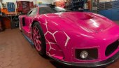 PINK CAR JE GOTOV SLEDEĆE NEDELJE I NOSI JASNU PORUKU: Pink zna da žene vladaju svetom PINK CAR JE GOTOV SLEDEĆE NEDELJE I NOSI JASNU PORUKU: Pink zna da žene vladaju svetom