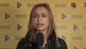 ОВО ЈЕ ЖЕНА КОЈУ ЈЕ УБИО АЛЕК БОЛДВИН: Упуцао је у цркви током снимања филма Rust ОВО ЈЕ ЖЕНА КОЈУ ЈЕ УБИО АЛЕК БОЛДВИН: Упуцао је у цркви током снимања филма Rust
