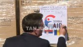 ПОСЛАТА ВРЕДНА ДОНАЦИЈА У РУМУНИЈУ: Помоћ комшијама у борби против вируса корона (ВИДЕО) ПОСЛАТА ВРЕДНА ДОНАЦИЈА У РУМУНИЈУ: Помоћ комшијама у борби против вируса корона (ВИДЕО)