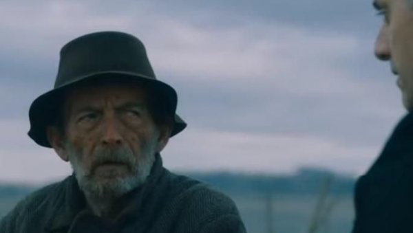 ЈЕДНА ОД ПОСЛЕДЊИХ УЛОГА: Преминули глумац играо је у најпотреснијој сцени из филма Дара из Јасеновца, рађеној по истинитом догађају ЈЕДНА ОД ПОСЛЕДЊИХ УЛОГА: Преминули глумац играо је у најпотреснијој сцени из филма Дара из Јасеновца, рађеној по истинитом догађају