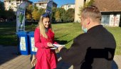 ГРАЂАНИ ВРШЦА ДАВАЛИ СУГЕСТИЈЕ: Инфо-пултови ЈКП „Други октобар“ показали сврсисходност ГРАЂАНИ ВРШЦА ДАВАЛИ СУГЕСТИЈЕ: Инфо-пултови ЈКП „Други октобар“ показали сврсисходност
