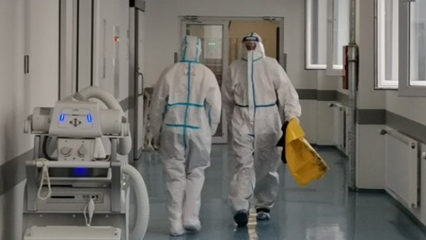 КАКО РАЗЛИКОВАТИ ПРЕХЛАДУ, ГРИП И КОВИД? Чуло мириса и укуса се мења код сваке респираторне инфекције КАКО РАЗЛИКОВАТИ ПРЕХЛАДУ, ГРИП И КОВИД? Чуло мириса и укуса се мења код сваке респираторне инфекције