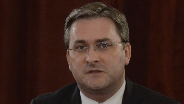 СЕЛАКОВИЋ САОПШТИО: Близу смо цифри од 7.500 домова за избеглице СЕЛАКОВИЋ САОПШТИО: Близу смо цифри од 7.500 домова за избеглице