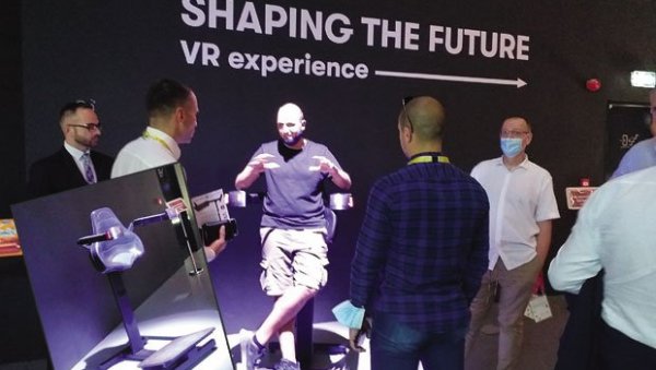 РЕШЕЊА ЗА ЦЕО СВЕТ! Више од 200 привредника показало шта зна на EXPO2020 DUBAI РЕШЕЊА ЗА ЦЕО СВЕТ! Више од 200 привредника показало шта зна на EXPO2020 DUBAI