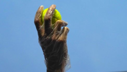 SKANDAL TRESE SVET TENISA: Italijanu suspenzija od pet godina SKANDAL TRESE SVET TENISA: Italijanu suspenzija od pet godina