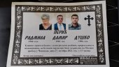 ОТАЦ СКРХАН ПОНАВЉА ЈЕДНУ РЕЧЕНИЦУ: Да ми је бар један син остао жив (ФОТО) ОТАЦ СКРХАН ПОНАВЉА ЈЕДНУ РЕЧЕНИЦУ: Да ми је бар један син остао жив (ФОТО)