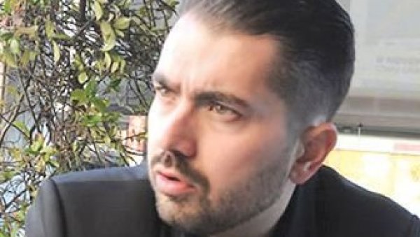 ФАТИЋ СЕ ВРАЋА, КОЛЕГЕ ГА НЕ ЖЕЛЕ: Виши суд поништио одлуке Клиничког центра, оцењено да васкуларни хирург није повредио радне обавезе ФАТИЋ СЕ ВРАЋА, КОЛЕГЕ ГА НЕ ЖЕЛЕ: Виши суд поништио одлуке Клиничког центра, оцењено да васкуларни хирург није повредио радне обавезе