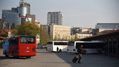 ДОГОВОР ДВЕЈУ ЗЕМАЉА: Србија и Шведска постигле споразум о размени дозвола за ауто-превознике