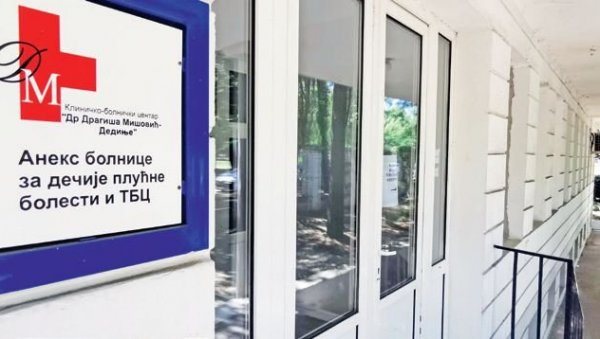 ВИРУС ДЕЦИ УЗЕО РОДИТЕЉЕ, БАКУ И ПРАБАКУ: За месец дана преминула четири члана породице Милошевић из Земуна ВИРУС ДЕЦИ УЗЕО РОДИТЕЉЕ, БАКУ И ПРАБАКУ: За месец дана преминула четири члана породице Милошевић из Земуна