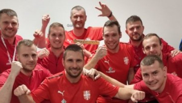 СП У КУГЛАЊУ: Мушка и женска репрезентација Србије у полуфиналу СП У КУГЛАЊУ: Мушка и женска репрезентација Србије у полуфиналу