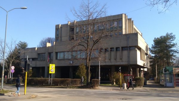ПОКРЕНУТ ПОСТУПАК: Заштитник грађана реаговао на случај обљубе детета ПОКРЕНУТ ПОСТУПАК: Заштитник грађана реаговао на случај обљубе детета