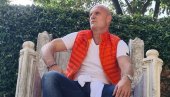 ИЗБЕГЛИШТВО, ИНФЛАЦИЈА, ПА КАНЦЕР: Александар Милић Мили испричао најтежу животну борбу ИЗБЕГЛИШТВО, ИНФЛАЦИЈА, ПА КАНЦЕР: Александар Милић Мили испричао најтежу животну борбу