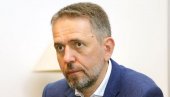 НЕЋЕМО ШТЕТИТИ СРБИЈИ ЗАРАД ПОДРШКЕ ЗАПАДА: Саша Радуловић, лидер Покрета Доста је било