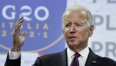 ШАЉЕМО ОРУЖЈЕ У УКРАЈИНУ: Огласио се Џо Бајден