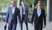 ЗОРАН МАРЈАНОВИЋ СТИГАО У СУД: Наставља се суђење за убиство Јелене Марјановић (ФОТО/ВИДЕО) ЗОРАН МАРЈАНОВИЋ СТИГАО У СУД: Наставља се суђење за убиство Јелене Марјановић (ФОТО/ВИДЕО)