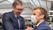 МНОГО ПРИЈАТЕЉА У ГЛАЗГОВУ: Вучић се састао са Емануелом Макроном (ФОТО/ВИДЕО) МНОГО ПРИЈАТЕЉА У ГЛАЗГОВУ: Вучић се састао са Емануелом Макроном (ФОТО/ВИДЕО)