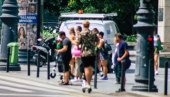 КАФА ОД 70.000 ДИНАРА: Мађарски конобари покушали да опљачкају Немце, реаговала полиција КАФА ОД 70.000 ДИНАРА: Мађарски конобари покушали да опљачкају Немце, реаговала полиција