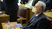 KRIVOKAPIĆU, DOŠLO VREME ZA NOVU VLADU: Pred posetu Beogradu, premijeru Crne Gore stigla poruka DF da izlaze iz priče o rekonstrukciji