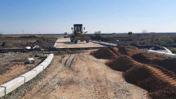 ИЗГРАЂЕНО 20 КИЛОМЕТАРА УЛИЦА: Формирање нових саобраћајница зависи од потреба Београда ИЗГРАЂЕНО 20 КИЛОМЕТАРА УЛИЦА: Формирање нових саобраћајница зависи од потреба Београда