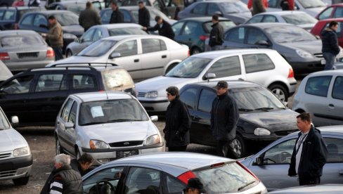 KUPCI POLOVNJAKA OPREZ: Kojim automobilima je najčešće vraćena kilometraža? KUPCI POLOVNJAKA OPREZ: Kojim automobilima je najčešće vraćena kilometraža?