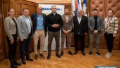 САНТОВАЦ ПРВИ ЧОВЕК ЗРЕЊАНИНСКОГ ФУДБАЛА: Подржали га Дарко Ковачевић и Душко Тошић САНТОВАЦ ПРВИ ЧОВЕК ЗРЕЊАНИНСКОГ ФУДБАЛА: Подржали га Дарко Ковачевић и Душко Тошић