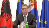 ВАЖНА ПОРУКА ПРЕДСЕДНИКА ВУЧИЋА: Отворени Балкан пружа слободу људима (ВИДЕО) ВАЖНА ПОРУКА ПРЕДСЕДНИКА ВУЧИЋА: Отворени Балкан пружа слободу људима (ВИДЕО)